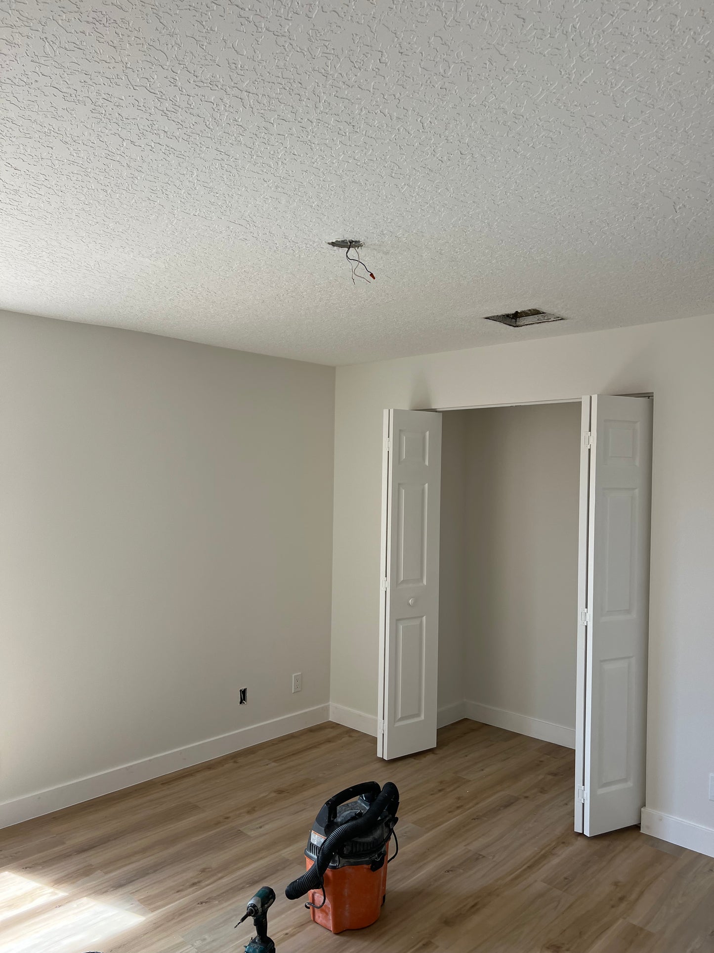 Modern Flooring & Closet Redesign for Function and Style